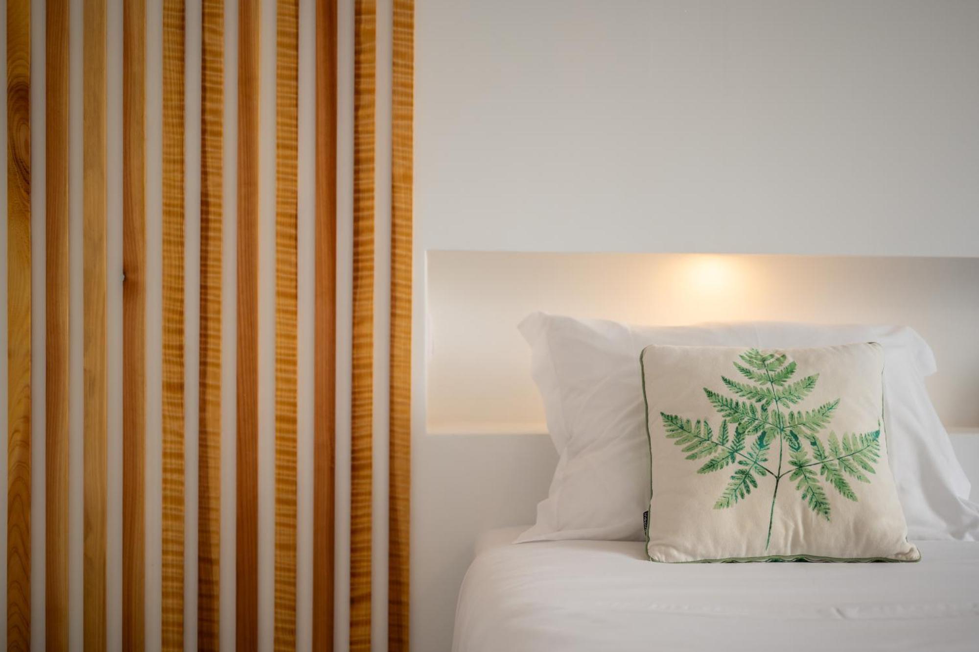 P&H Holiday Beach Apt Ponta Delgada Exterior foto